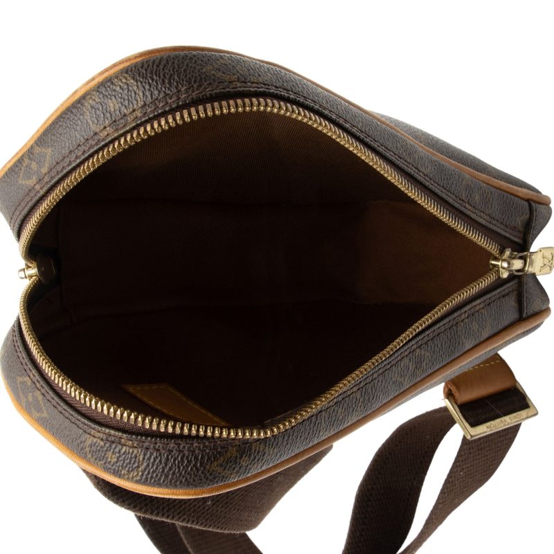 Louis Vuitton Vintage Monogram Canvas Pochette Gange Sling Bag (wrDzKf) - Image 7