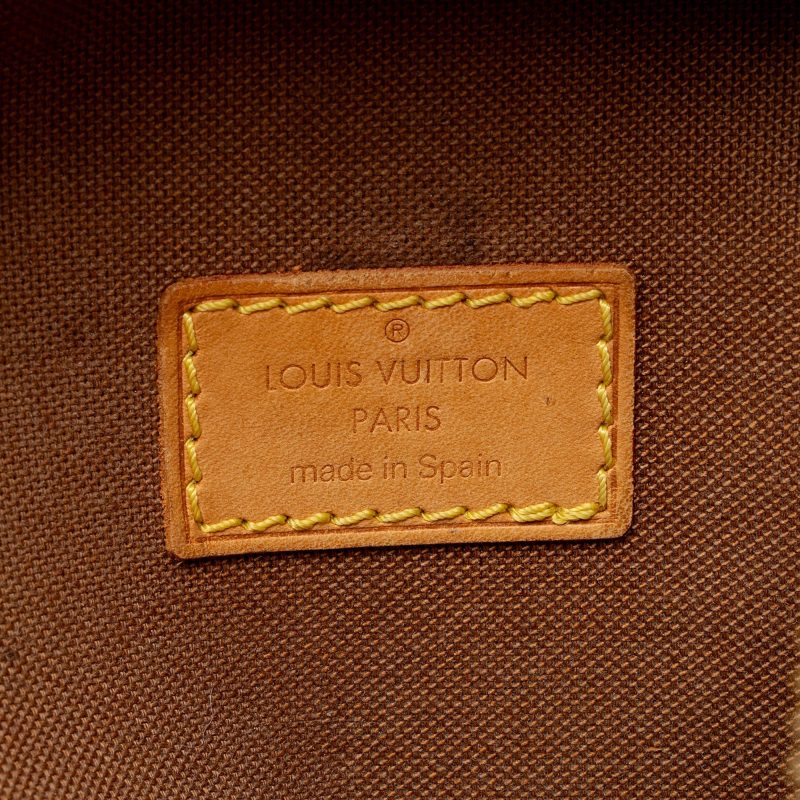 Louis Vuitton Vintage Monogram Canvas Pochette Gange Sling Bag (pkhPwp) - Image 8