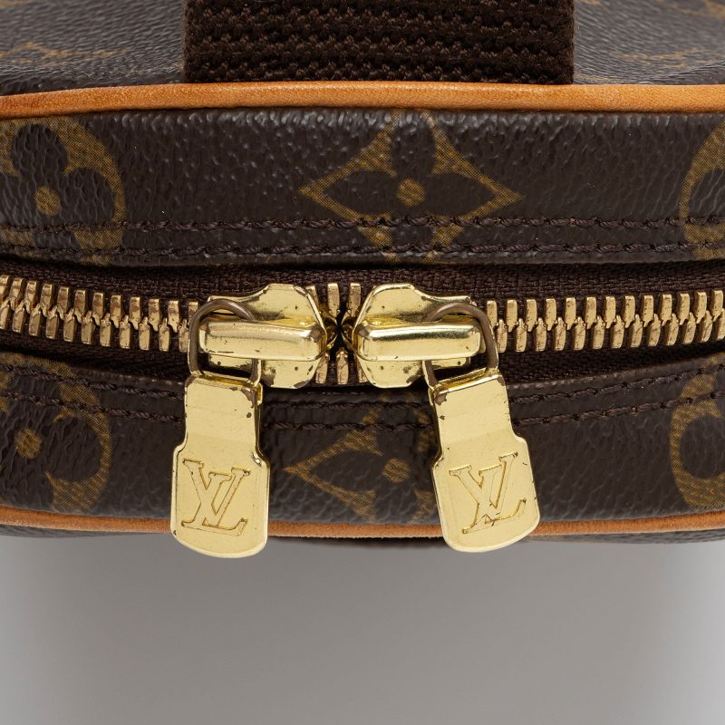 Louis Vuitton Vintage Monogram Canvas Pochette Gange Sling Bag (3940G2) - Image 9