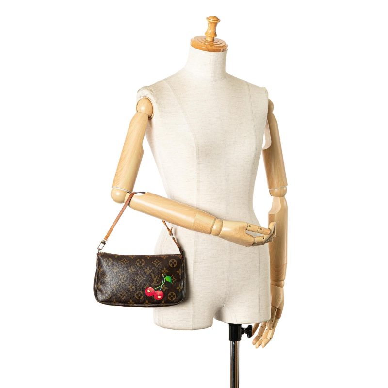 Louis Vuitton x Takashi Murakami  Monogram Cherry Pochette Accessoires (h0NoXg) - Image 5
