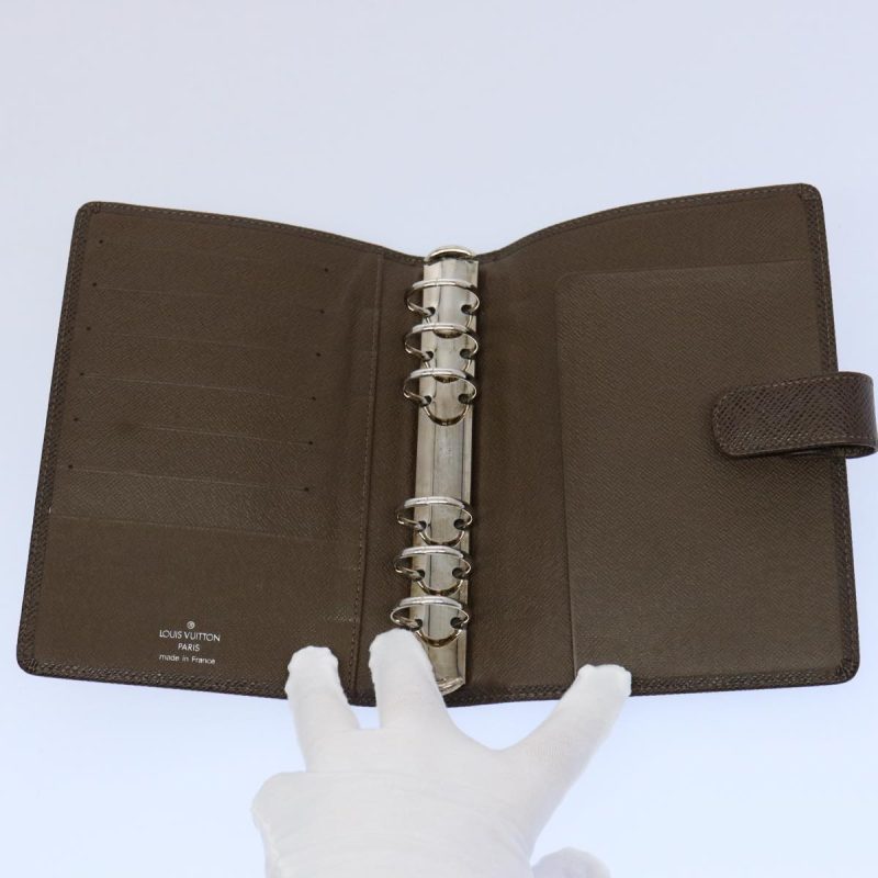 Louis Vuitton Taiga Agenda MM Day Planner Cover Grizzly R20426  ar11017 - Image 8