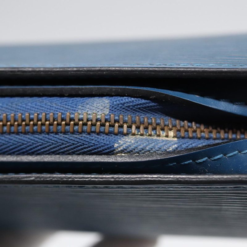 Louis Vuitton Epi Dauphine PM Pouch Blue M48445  bs17810 - Image 6