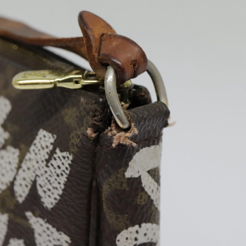 Louis Vuitton Monogram Graffiti Pochette Pouch White M92192  bs18426 - Image 10