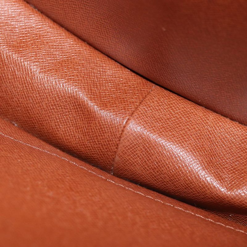 Louis Vuitton Monogram Saint Cloud GM Shoulder Bag M51242  yb576 - Image 9